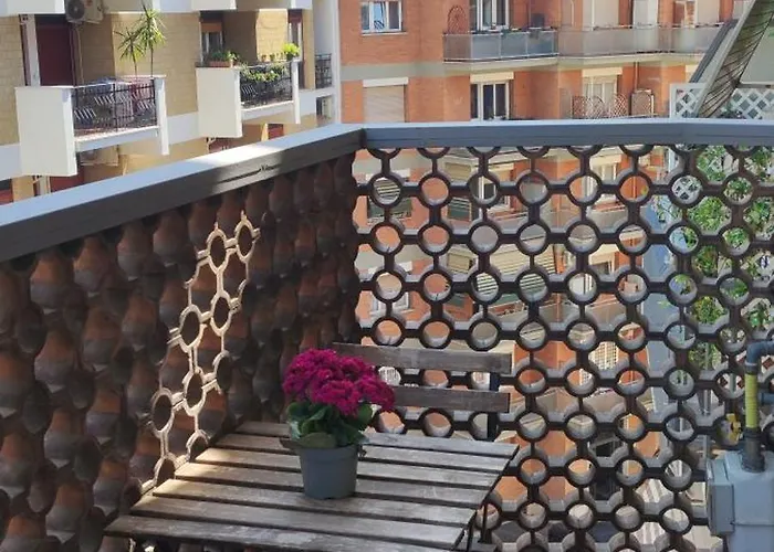 Frank Host Lux , Metro A A 50 M, Simple Check-in Con Codice A Qualsiasi Orario Apartamento